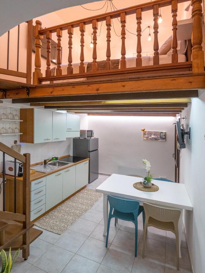 Апартаменты Casa Iryna Пьетра-Лигуре Экстерьер фото