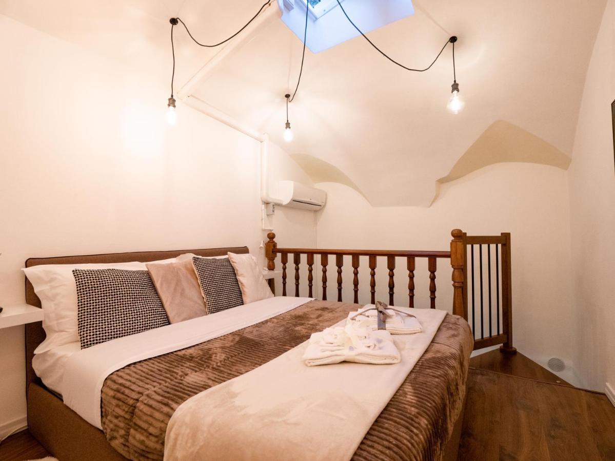 Апартаменты Casa Iryna Пьетра-Лигуре Экстерьер фото